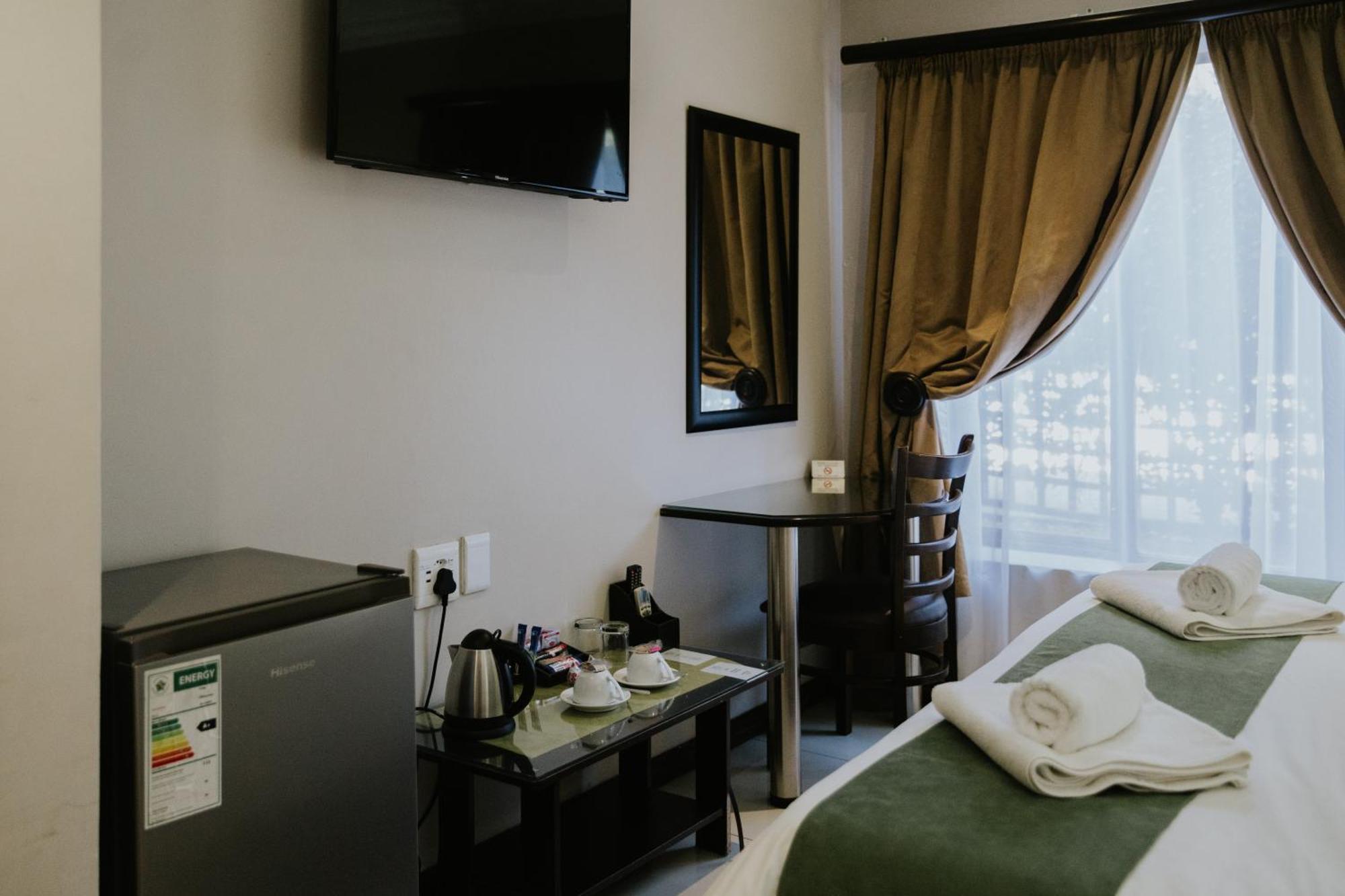 Le Grand Chateau Hotel Парейс Экстерьер фото